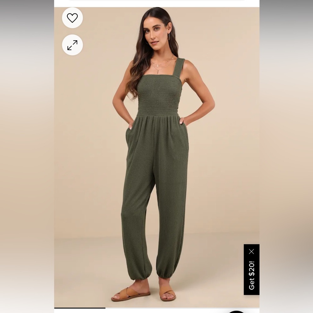 NWT green Lulus ribbed jumpsuit - size L